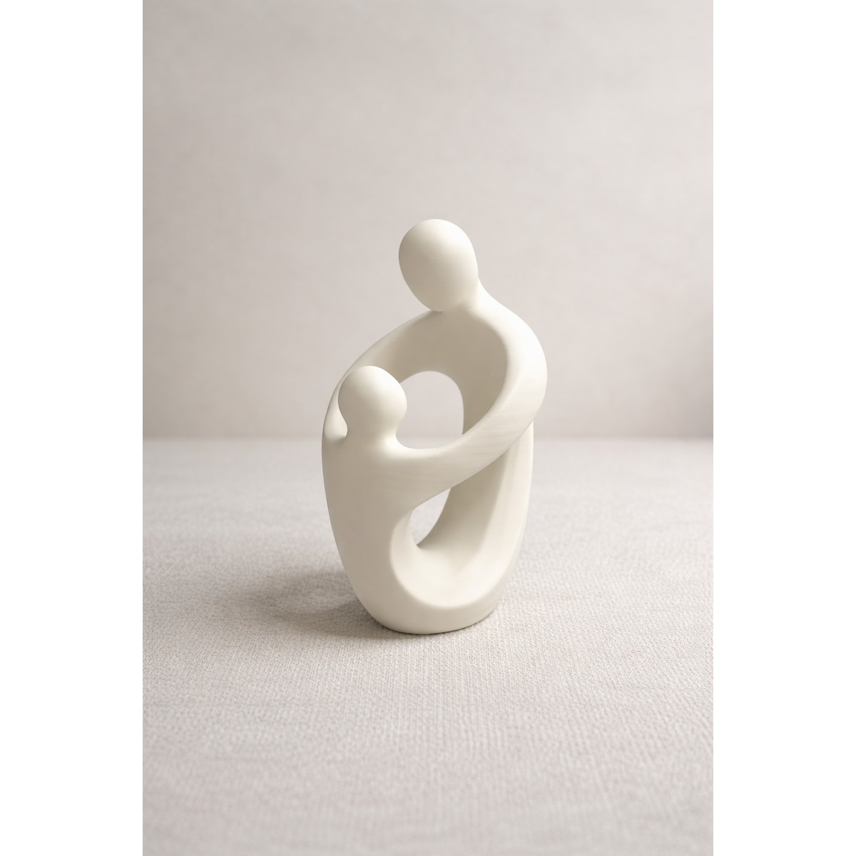 Escultura Abraço do Pai - Presente Elegante para o Dia dos Pais - Imagem 2