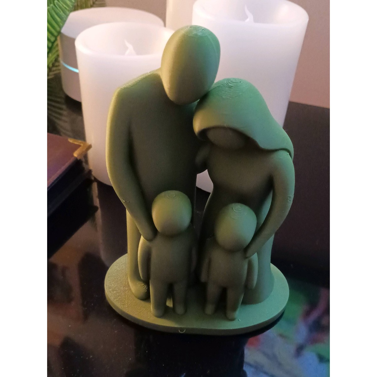 Escultura de Família Minimalista - Presente Cheio de Sentimento para o Dia das Mães - Imagem 4